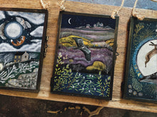 Load image into Gallery viewer, Heron illustration with frame

