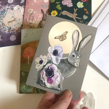 Load image into Gallery viewer, Hare cards, set of five
